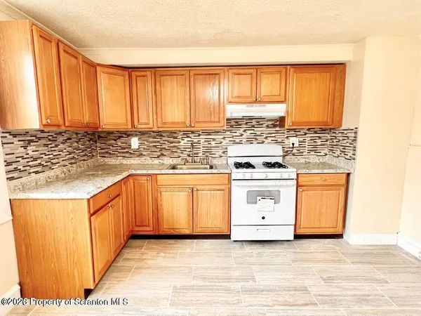 $1,200 | 636 Beech Street, Unit 2, Scranton, PA 18505