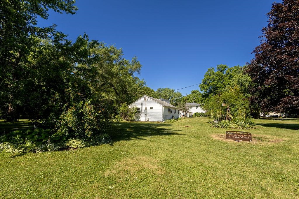 2160 South Afton Road Beloit, WI 53511 - Photo 17 of 20