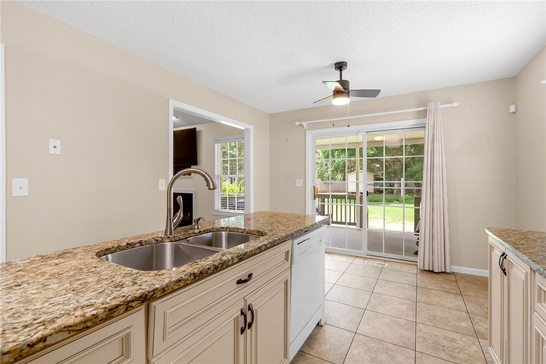 524 Pecan Grove Road Seneca, SC 29672 - Photo 10 of 30 Gallery Image 10