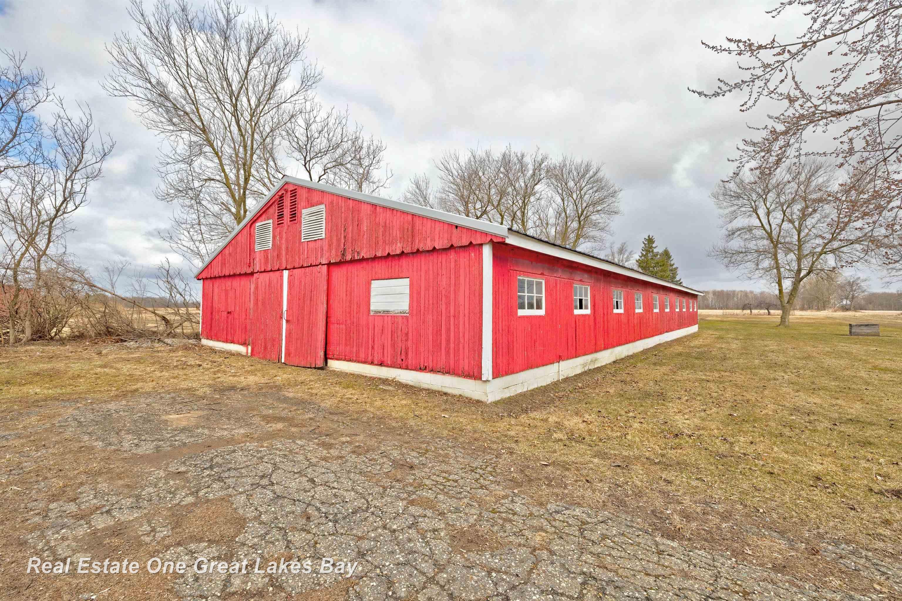 8730 Chesaning Road Chesaning, MI 48616 - Photo 63 of 72