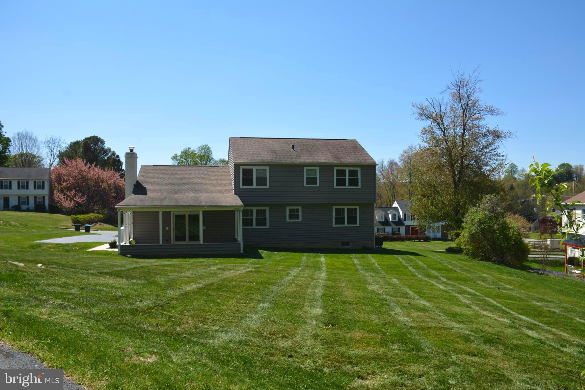 415 Pine Creek Road Exton, PA 19341 - Photo 5 of 30