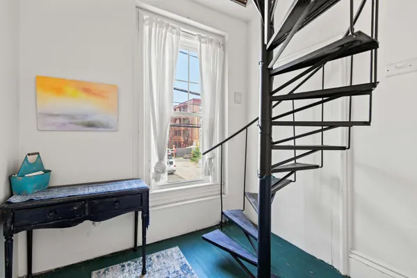 $1,395,000 | 12 Smith Street, Portland, ME 04101