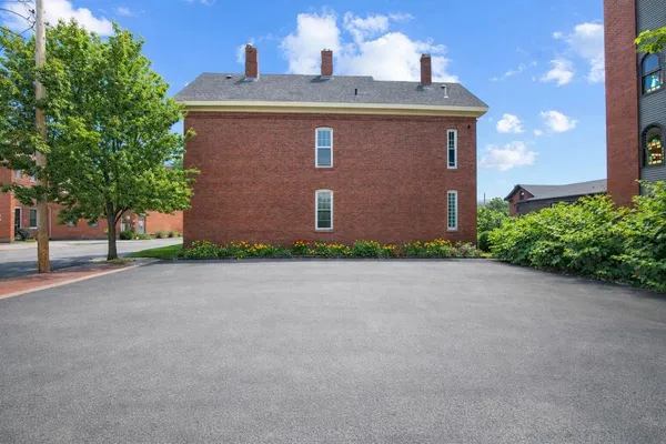 $1,395,000 | 12 Smith Street, Portland, ME 04101