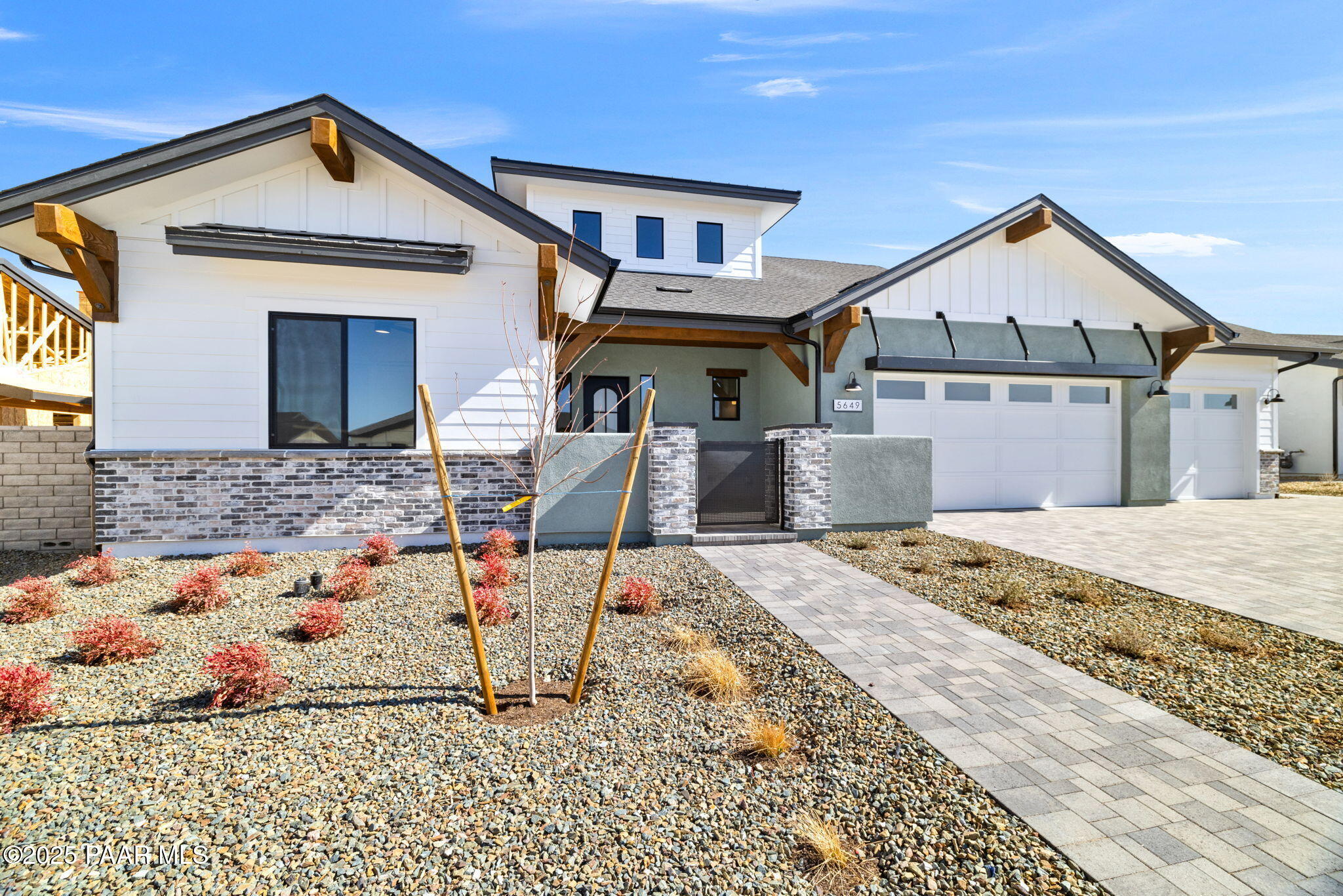 5649 Meridian Court Prescott, AZ 86305 - Photo 2 of 22 6-Front (4)