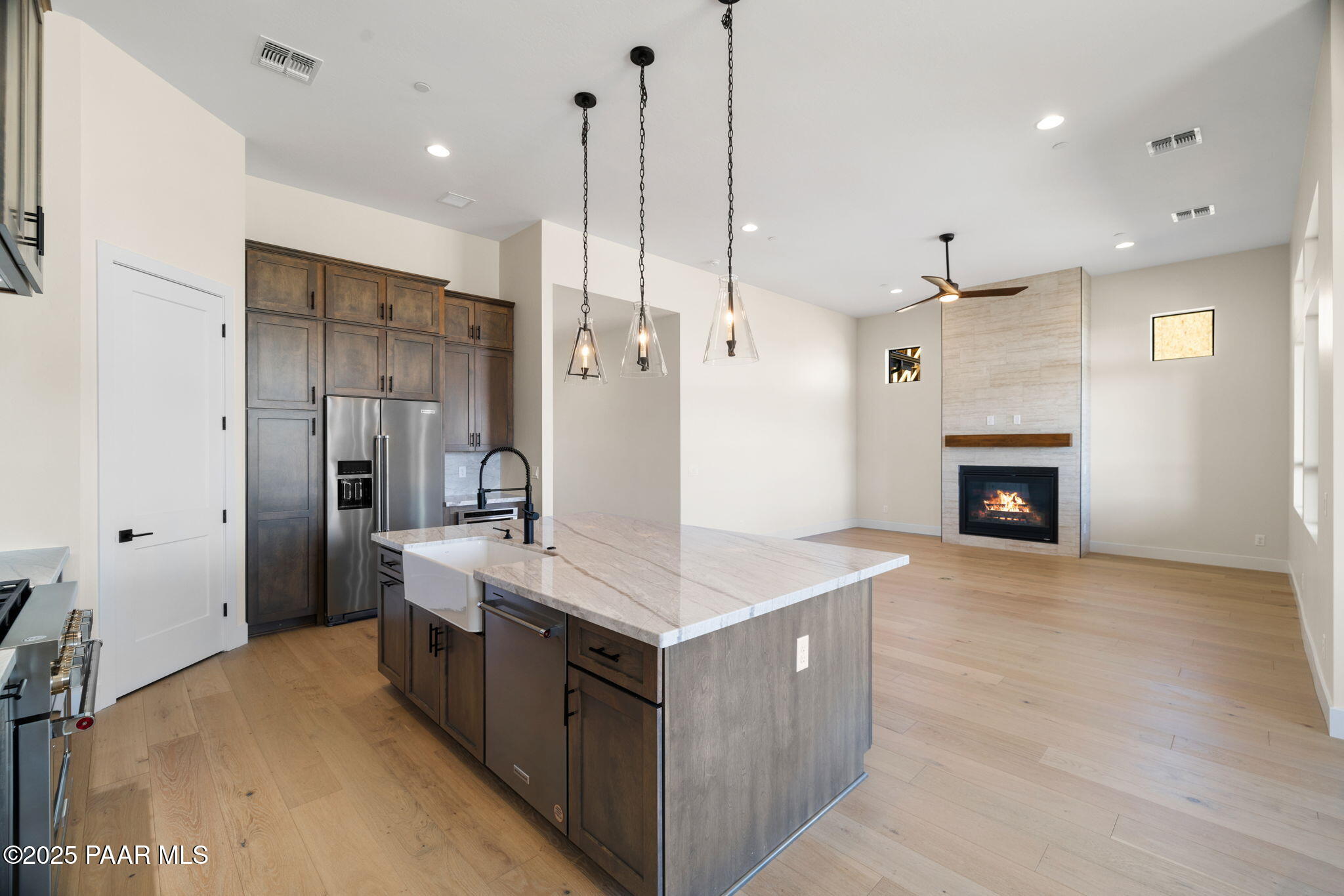 5649 Meridian Court Prescott, AZ 86305 - Photo 9 of 22 15-Kitchen (5)