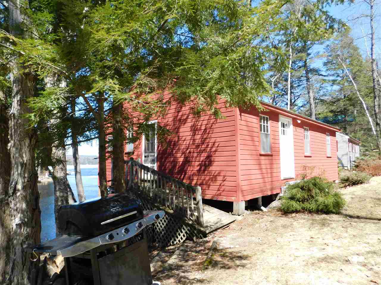 51 Woodfern Road Weare, NH 03281 - Photo 3 of 22