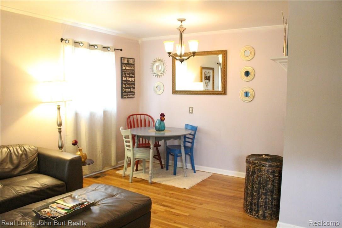 47432 Roland Street Utica, MI 48317 - Photo 13 of 19 IMG_6337.JPG