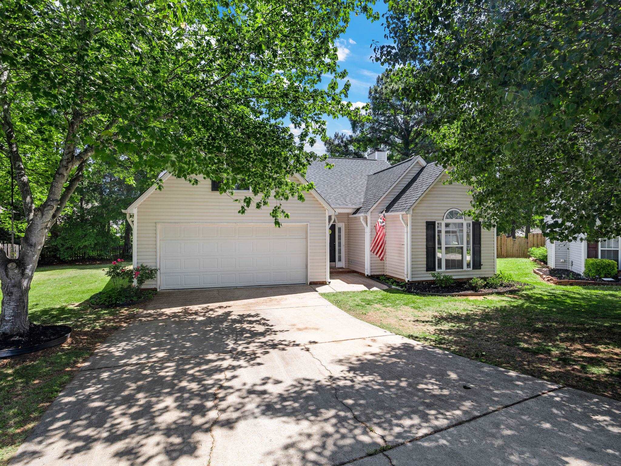 426 Flamingo Way Boiling Springs, SC 29316 - Photo 3 of 40