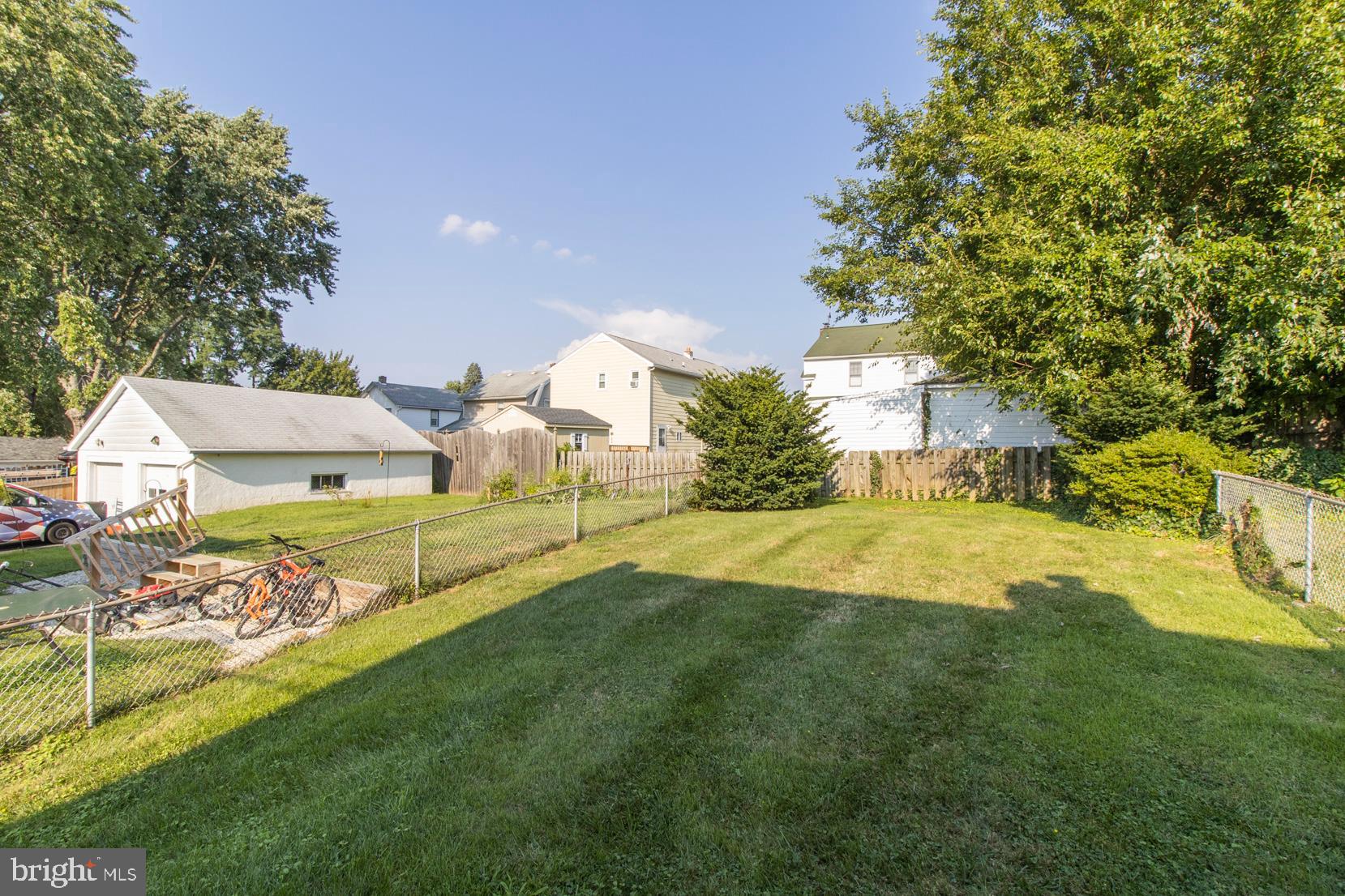 39 West Garrison Road Brookhaven, PA 19015 - Photo 39 of 39 Gallery Image 39