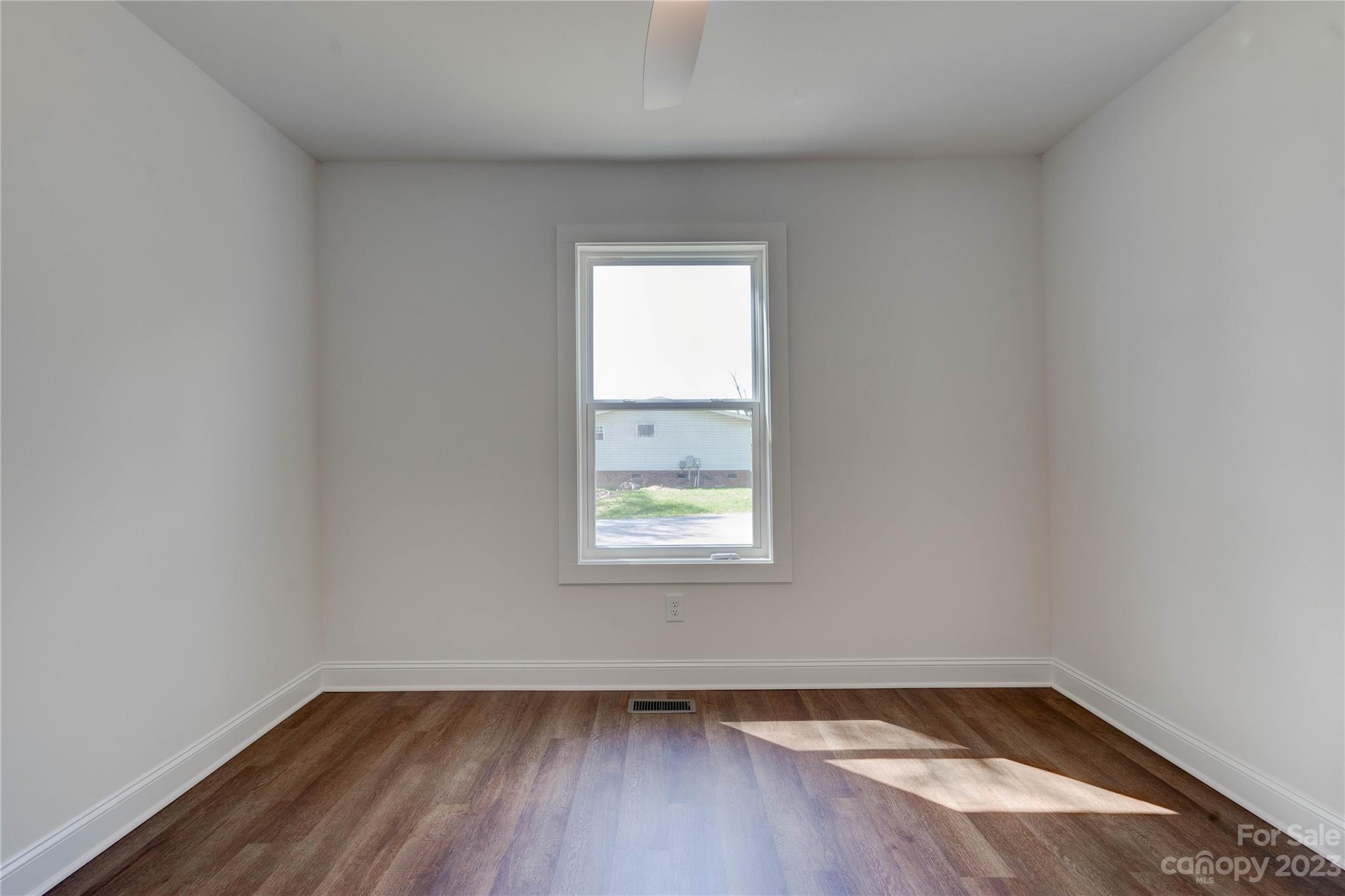 501 Carol Road Cherryville, NC 28021 - Photo 11 of 31 Gallery Image 11