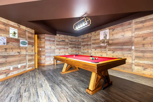 $675,000 | 7 Colony Court, Galena, IL 61036