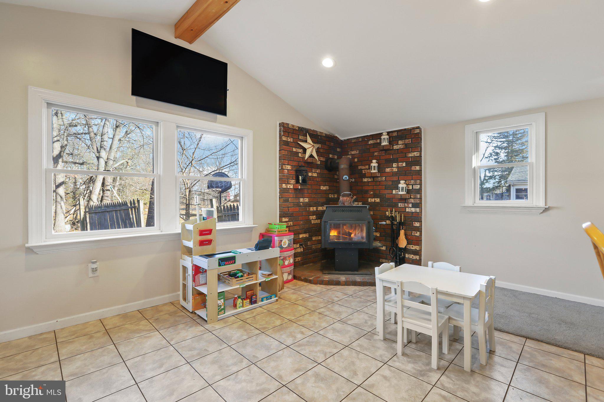 592 Chatsworth Road Tabernacle, NJ 08088 - Photo 20 of 32 a room with furniture and a flat screen tv
