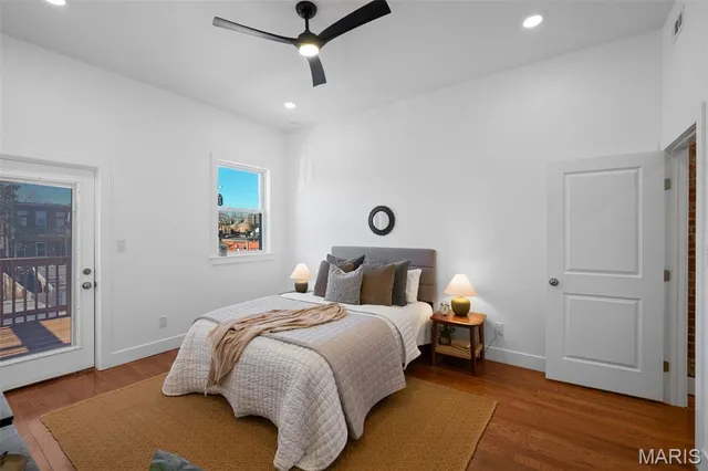 $349,900 | 3413 Oregon Avenue, St. Louis, MO 63118