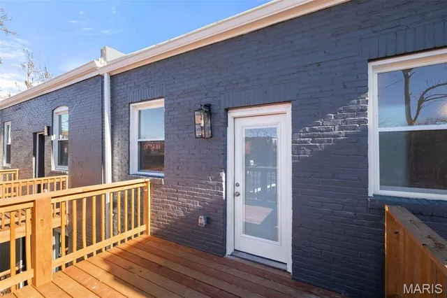 $349,900 | 3413 Oregon Avenue, St. Louis, MO 63118