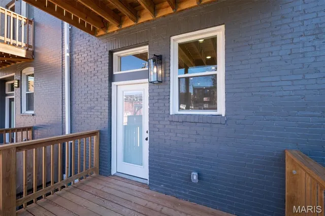 $349,900 | 3413 Oregon Avenue, St. Louis, MO 63118