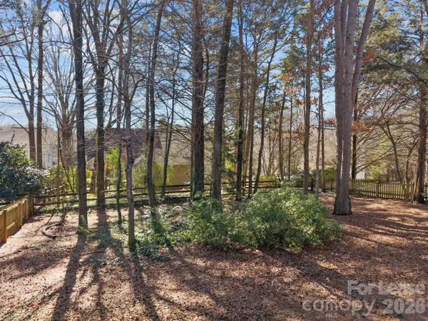 $3,500 | 100 Martin Street, Davidson, NC 28036