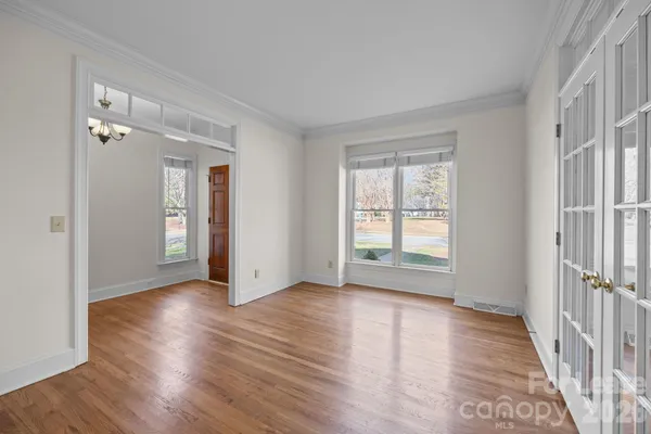 $3,500 | 100 Martin Street, Davidson, NC 28036