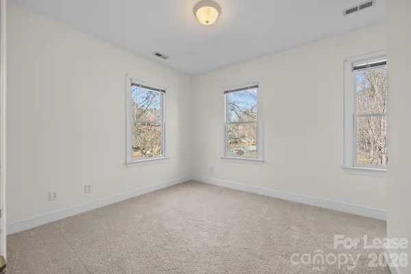 $3,500 | 100 Martin Street, Davidson, NC 28036