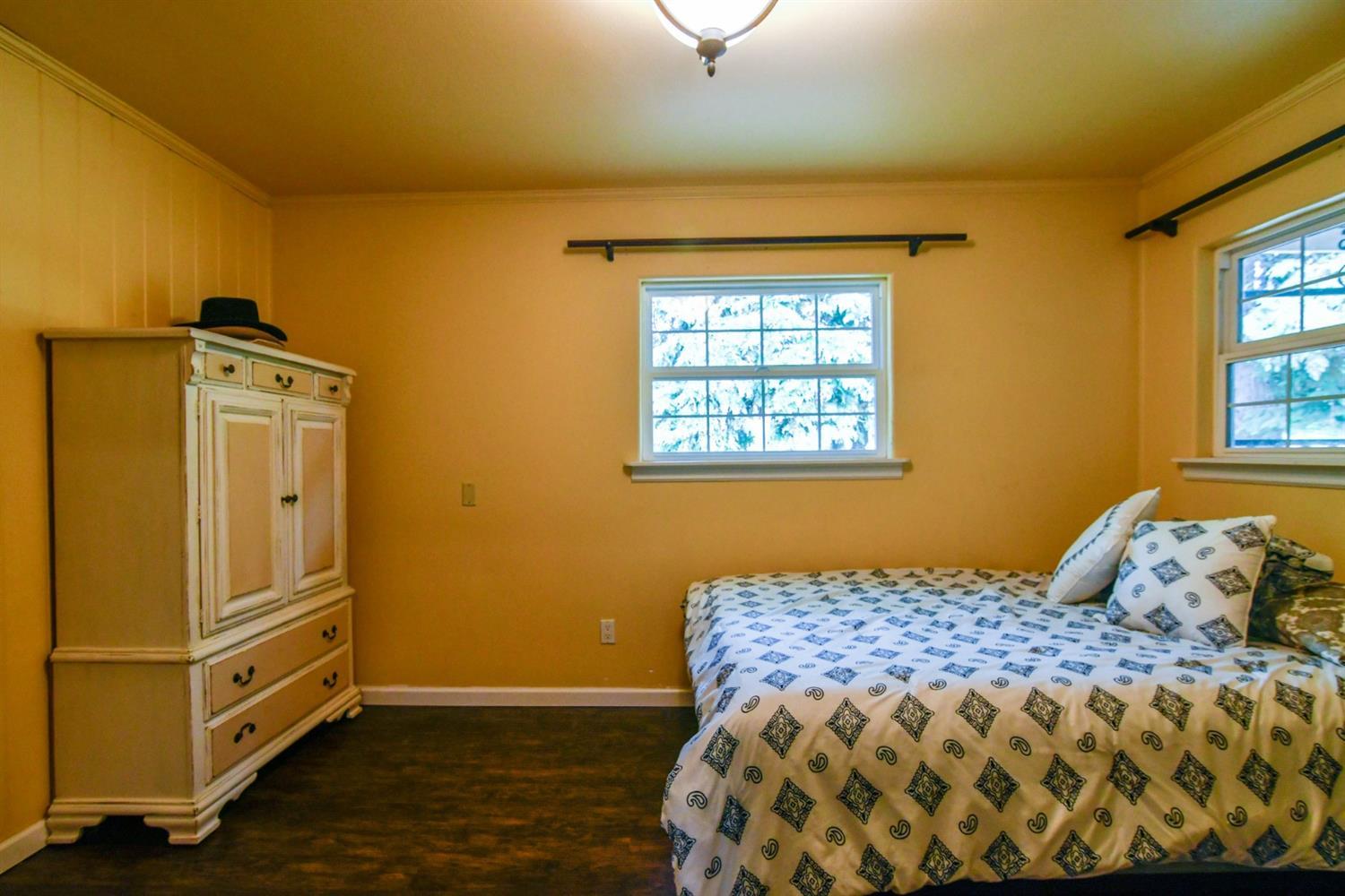 266 Lathrop Road Grants Pass, OR 97526 - Photo 13 of 33 Additional Photo