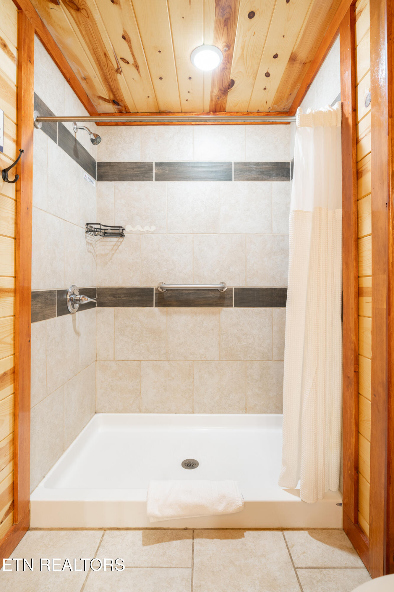 2517 Laurel Point Way Sevierville, TN 37862 - Photo 15 of 58 untitled-15