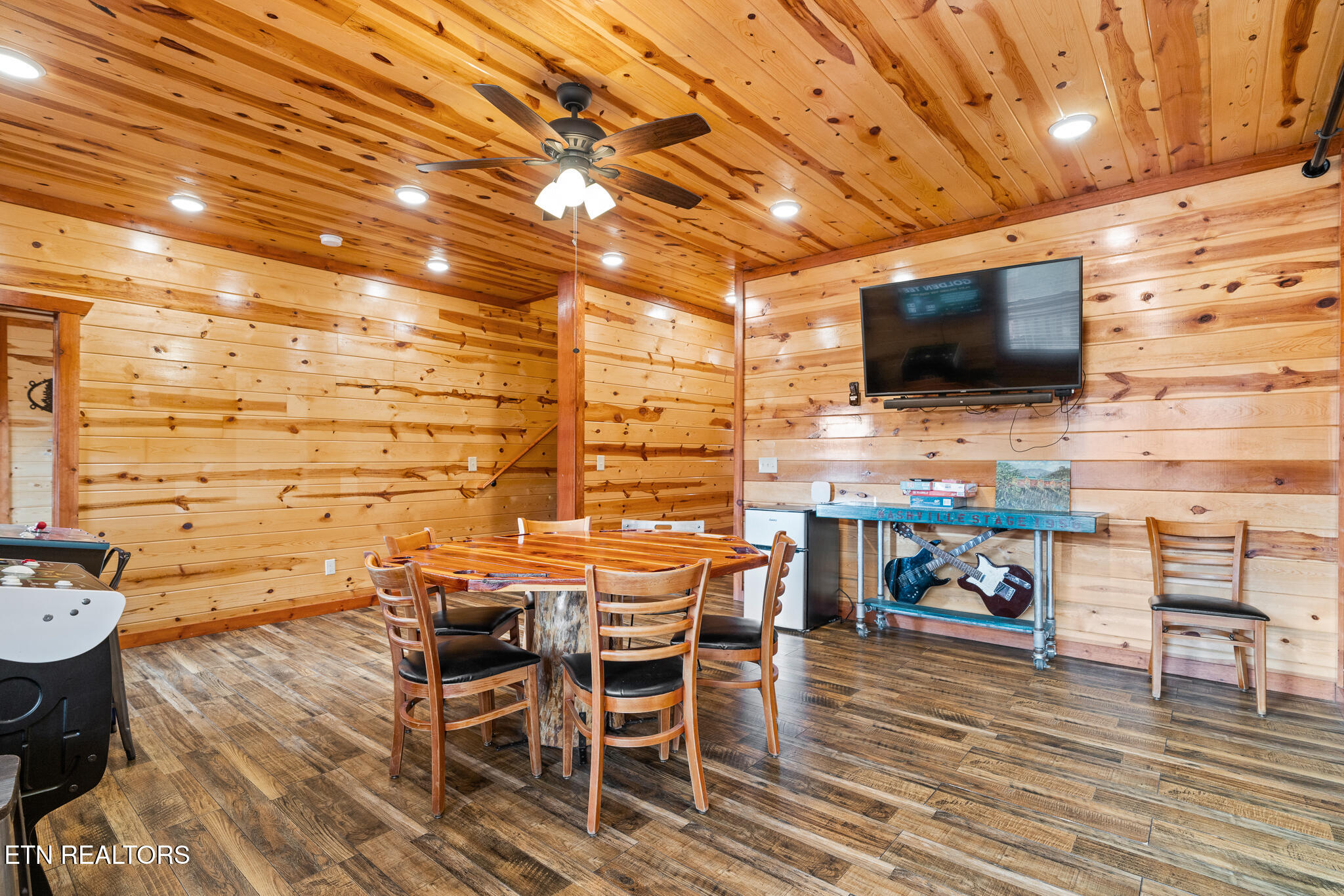 2517 Laurel Point Way Sevierville, TN 37862 - Photo 19 of 58 untitled-19