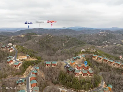 $1,350,000 | 2517 Laurel Point Way, Sevierville, TN 37862