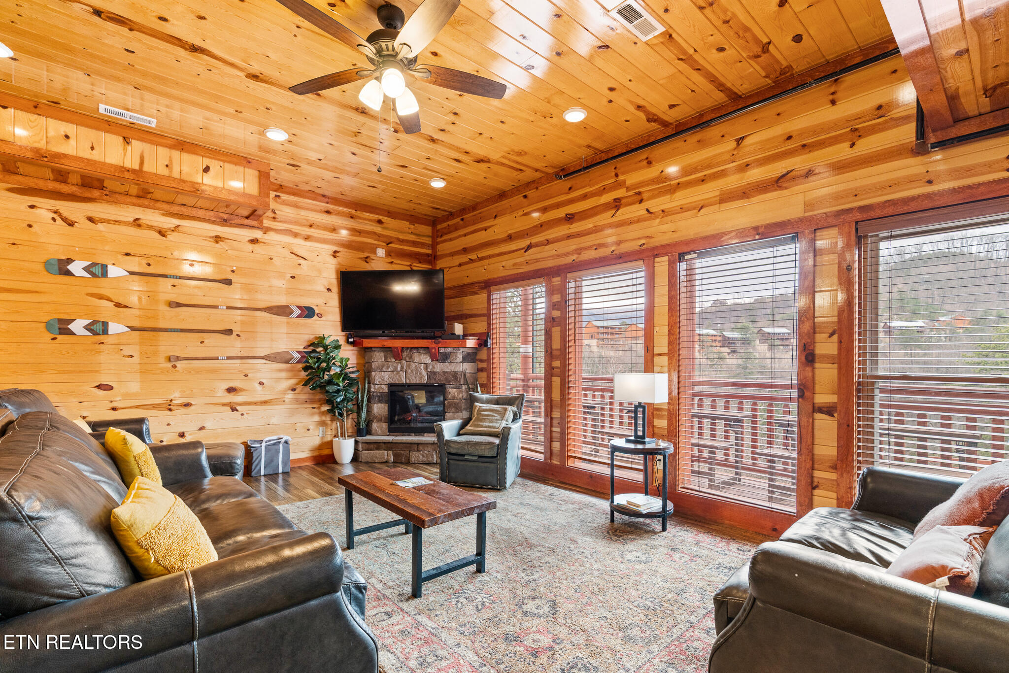 2517 Laurel Point Way Sevierville, TN 37862 - Photo 6 of 58 untitled-6