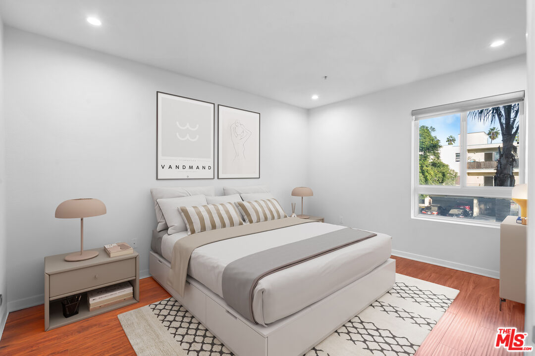 1401 South St Andrews Place, Unit 201 Los Angeles, CA 90019 - Photo 19 of 31