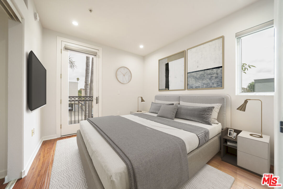 1401 South St Andrews Place, Unit 201 Los Angeles, CA 90019 - Photo 24 of 31