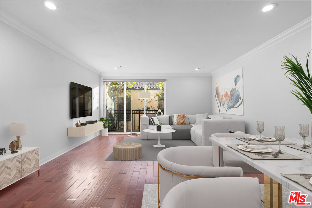 1401 South St Andrews Place, Unit 201 Los Angeles, CA 90019 - Photo 5 of 31