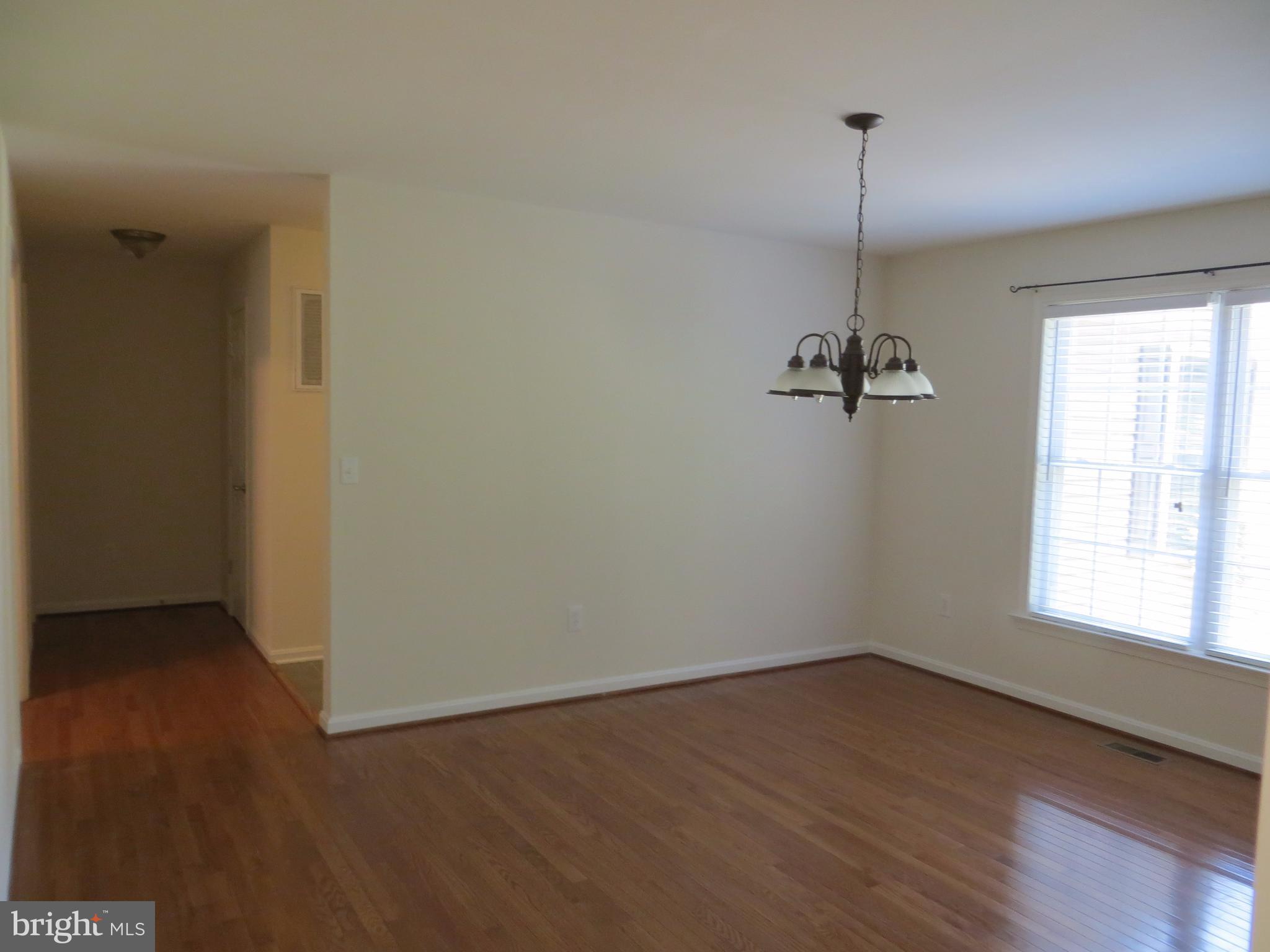 Sep Din Rm to back hallway