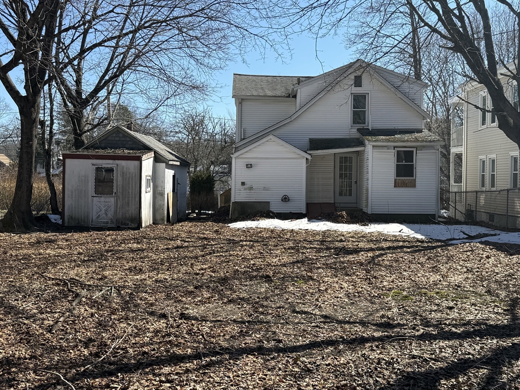 28 Angell Street Mansfield, MA 02048 - Photo 5 of 17 a house with a outdoor space