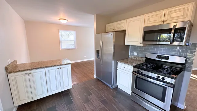 $242,000 | 3214 Birchwood Drive, Hazel Crest, IL 60429