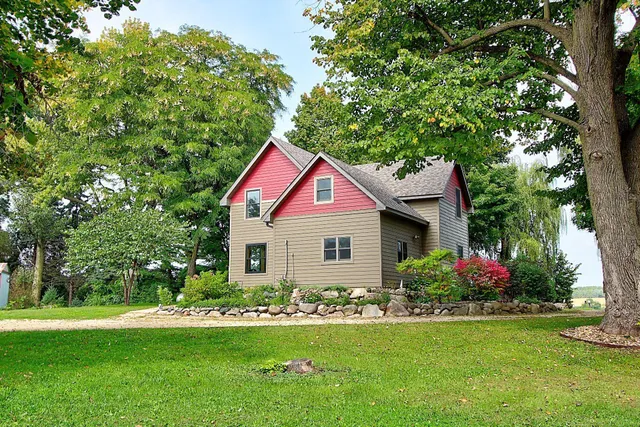 $524,000 | 9365 100th Street East, Northfield, MN 55057