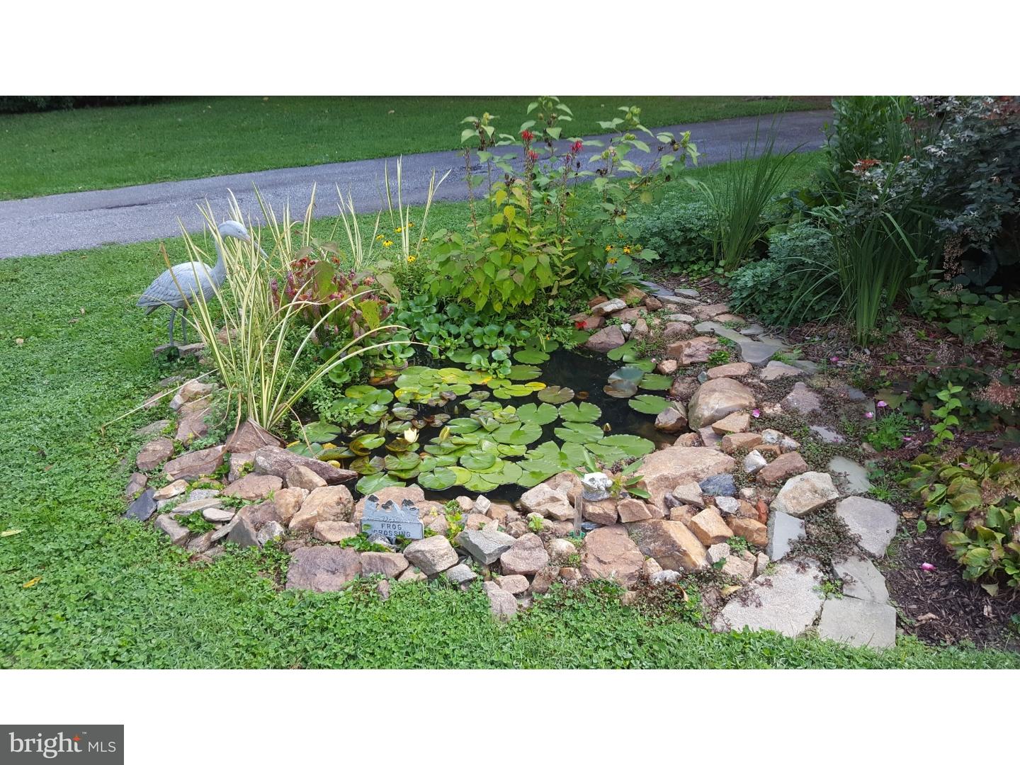 125 Cedarcroft Road Kennett Square, PA 19348 - Photo 7 of 25 Garden