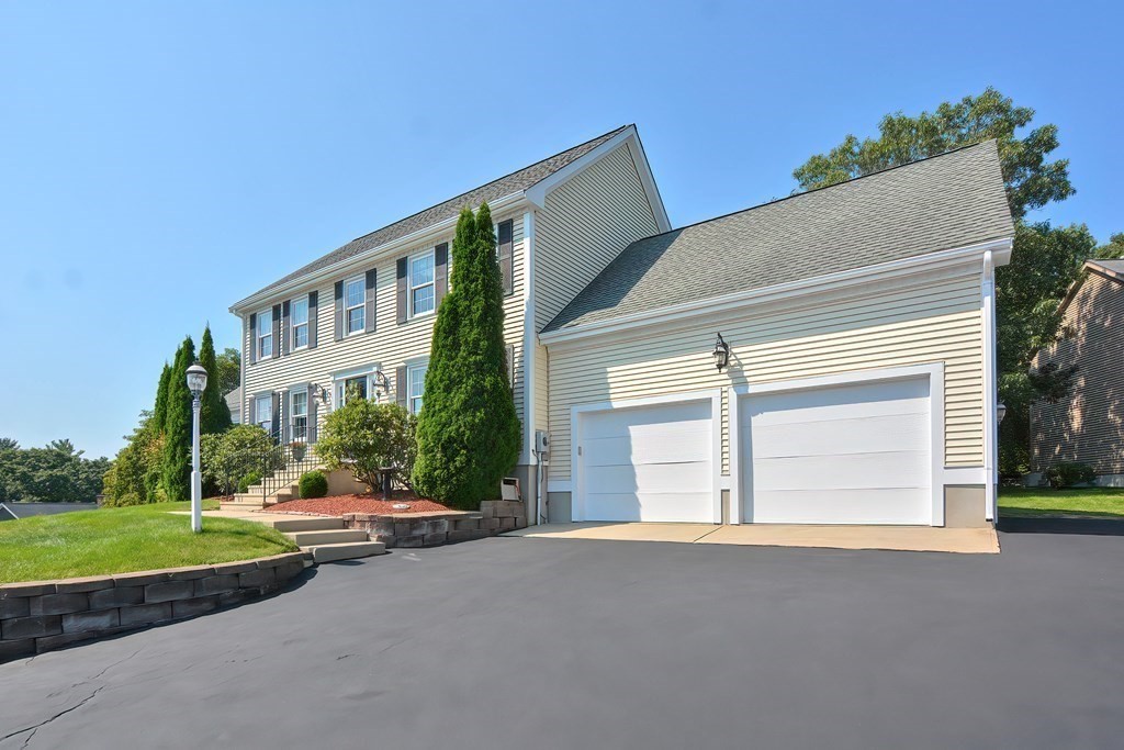 170 Morgan Road Northbridge, MA 01588 - Photo 3 of 40 Gallery Image 3