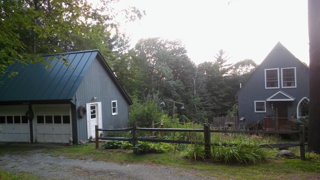 457 Bliss Road Hartford, VT 05001 - Photo 2 of 12 Gallery Image 2