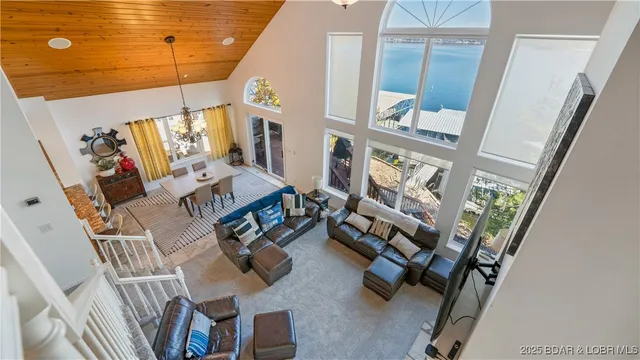 $899,900 | 17661 Sheldon Point Road, Gravois Mills, MO 65037