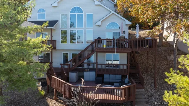 $899,900 | 17661 Sheldon Point Road, Gravois Mills, MO 65037