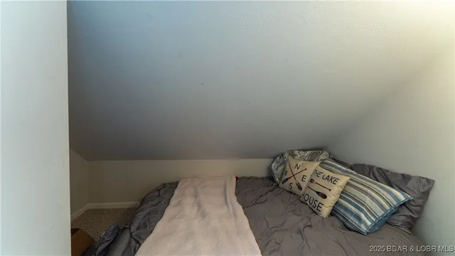 $899,900 | 17661 Sheldon Point Road, Gravois Mills, MO 65037