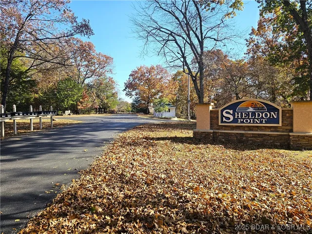 $899,900 | 17661 Sheldon Point Road, Gravois Mills, MO 65037