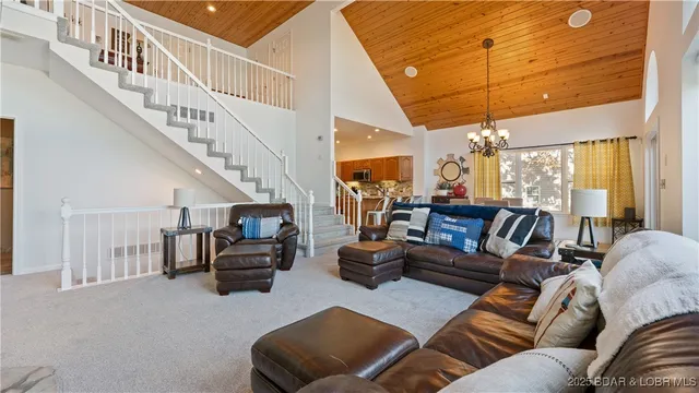 $899,900 | 17661 Sheldon Point Road, Gravois Mills, MO 65037