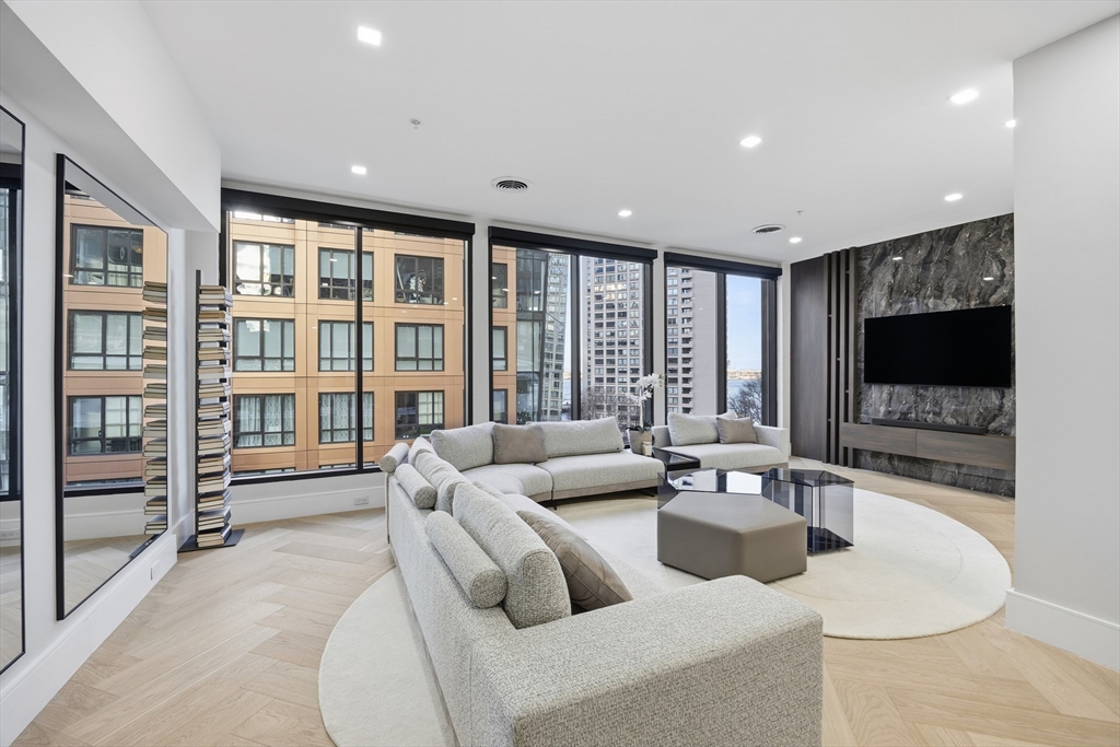 125 Broad Street, Unit PH Boston, MA 02110 - Photo 1 of 42