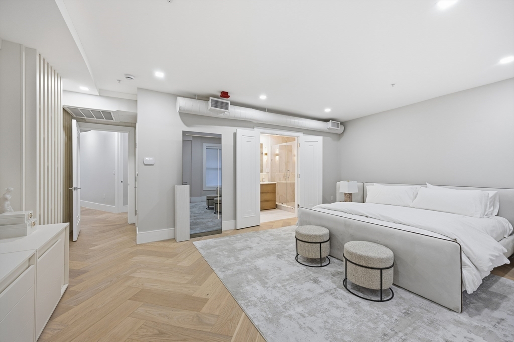 125 Broad Street, Unit PH Boston, MA 02110 - Photo 30 of 42