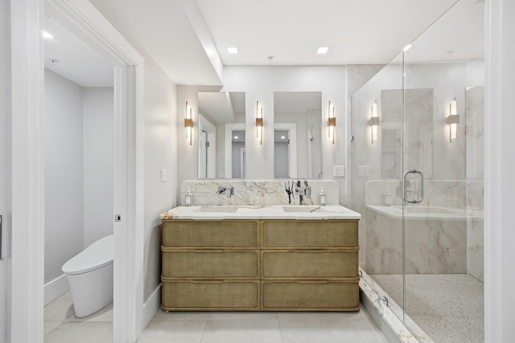 125 Broad Street, Unit PH Boston, MA 02110 - Photo 33 of 42