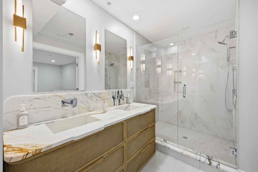 125 Broad Street, Unit PH Boston, MA 02110 - Photo 34 of 42