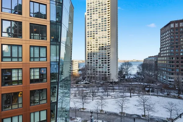 $18,500 | 125 Broad Street, Unit PH, Boston, MA 02110