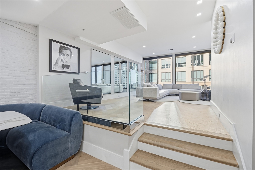 125 Broad Street, Unit PH Boston, MA 02110 - Photo 8 of 42