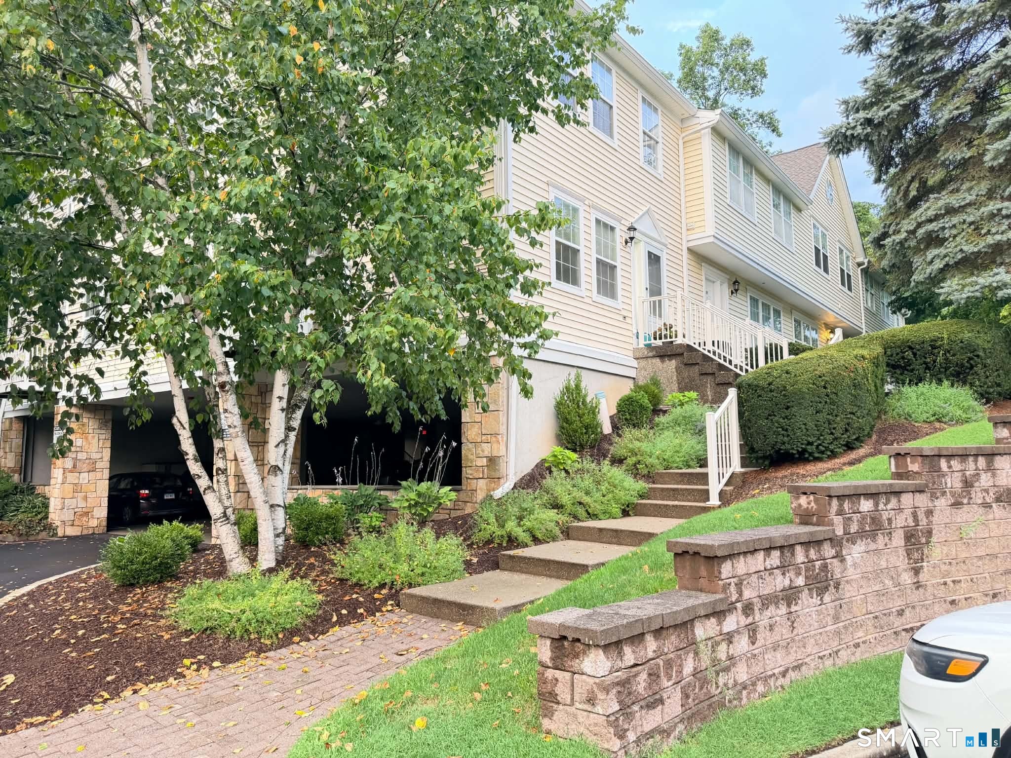 633 Danbury Road, Unit 18 Ridgefield, CT 06877 - Photo 16 of 18 Gallery Image 16