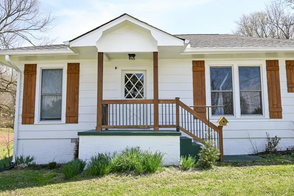 $255,000 | 265 Scott Street Northeast, Charleston, TN 37310